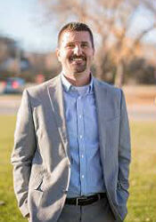 Headshot of Chad Behnken